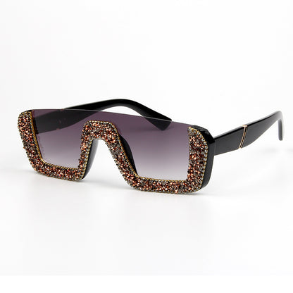 Trendy Retro Diamond Square Sunglasses