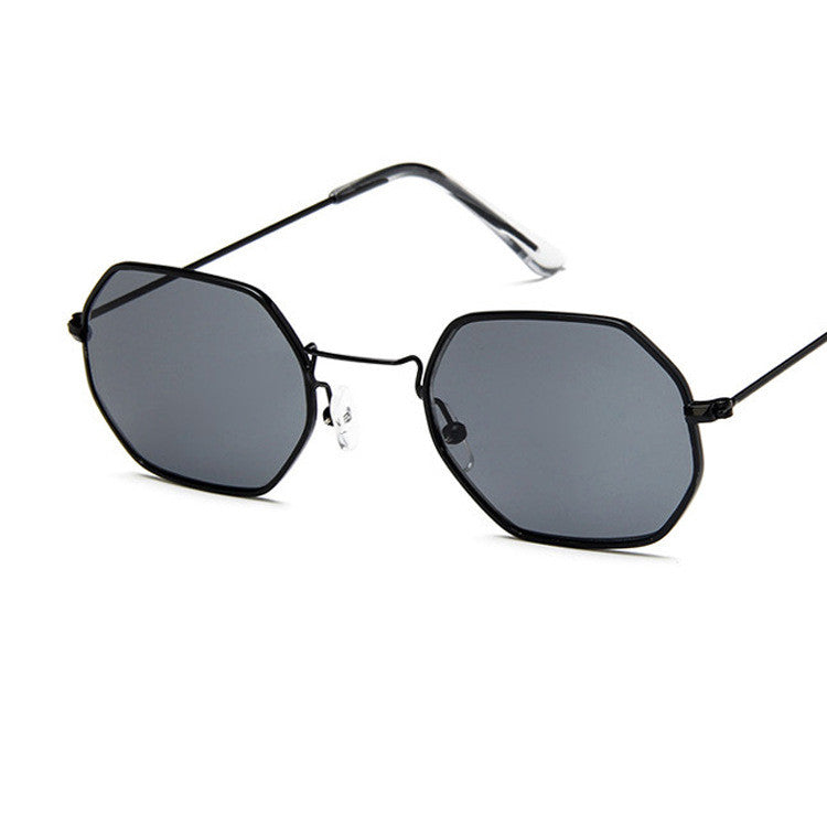 Trendy Small Square Sunglasses