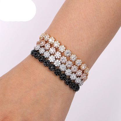 Pulled Zircon Ladies Fashionable Flower Bracelet