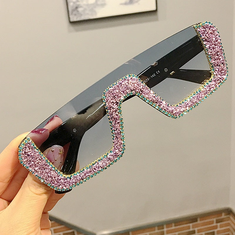 Trendy Retro Diamond Square Sunglasses