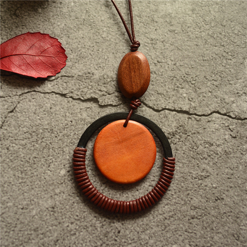 Circle leather rope wooden pendant