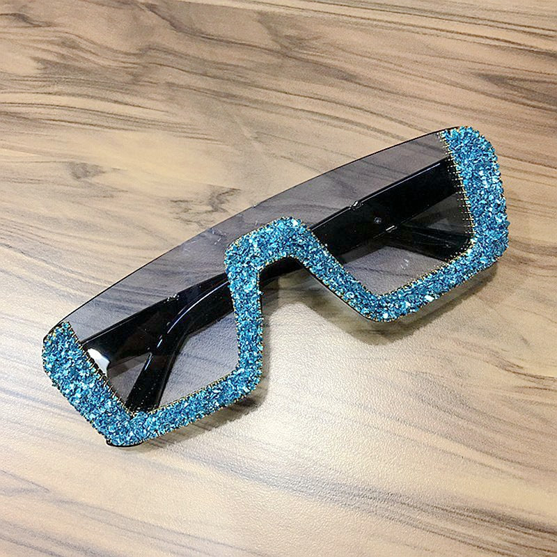 Trendy Retro Diamond Square Sunglasses