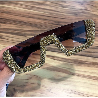 Trendy Retro Diamond Square Sunglasses