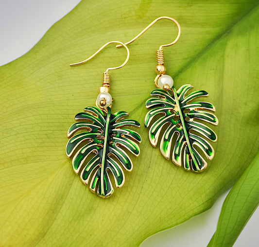 Trendy Boho Green Coconut Leaf Earrings